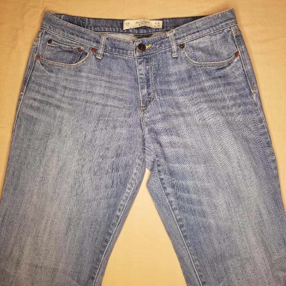 Abercrombie & Fitch Women's Bootcut Jean